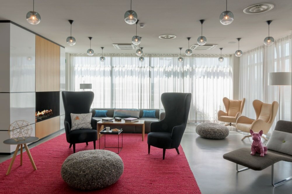 Фото Moxy Milan Linate Airport