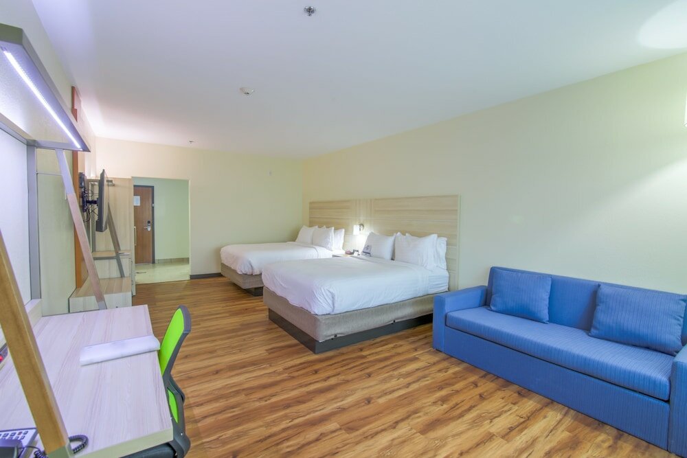 Фото Holiday Inn Express & Suites Raymondville, an Ihg Hotel