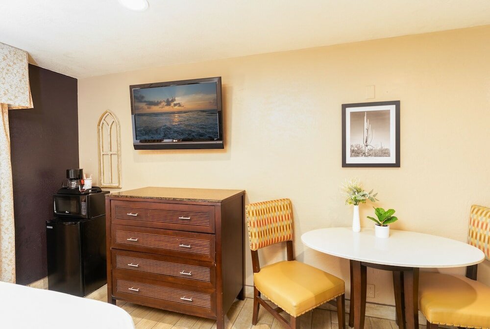 Фото Hotel Baja San Diego - A Boutique Hotel