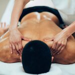 مركز غوانزين للوخز بالإبر (776, Jumeirah Street, Dubai) ، الطب البديل