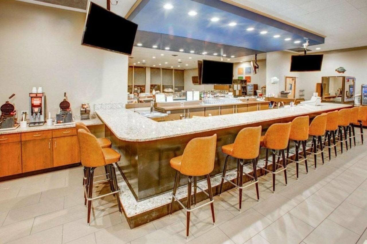 Фото Comfort Inn Conference Center