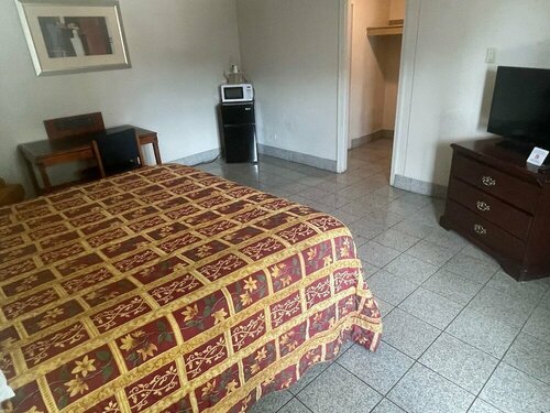 Гостиница Budgetel Inn & Suites в Луисвилле