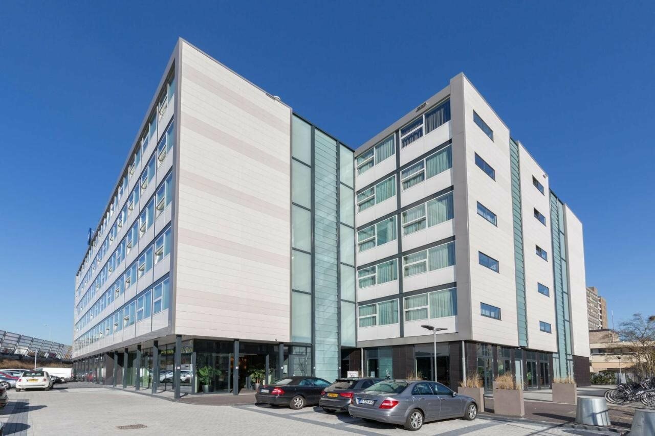 Фото отеля 2