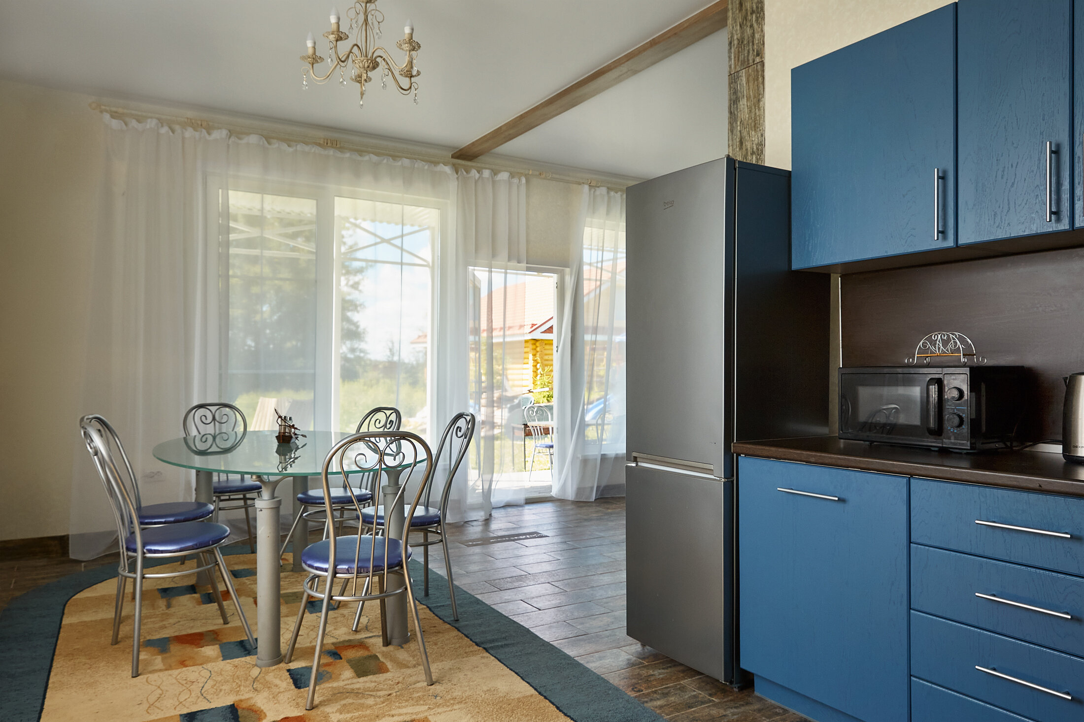 Фото У озера Тасканка