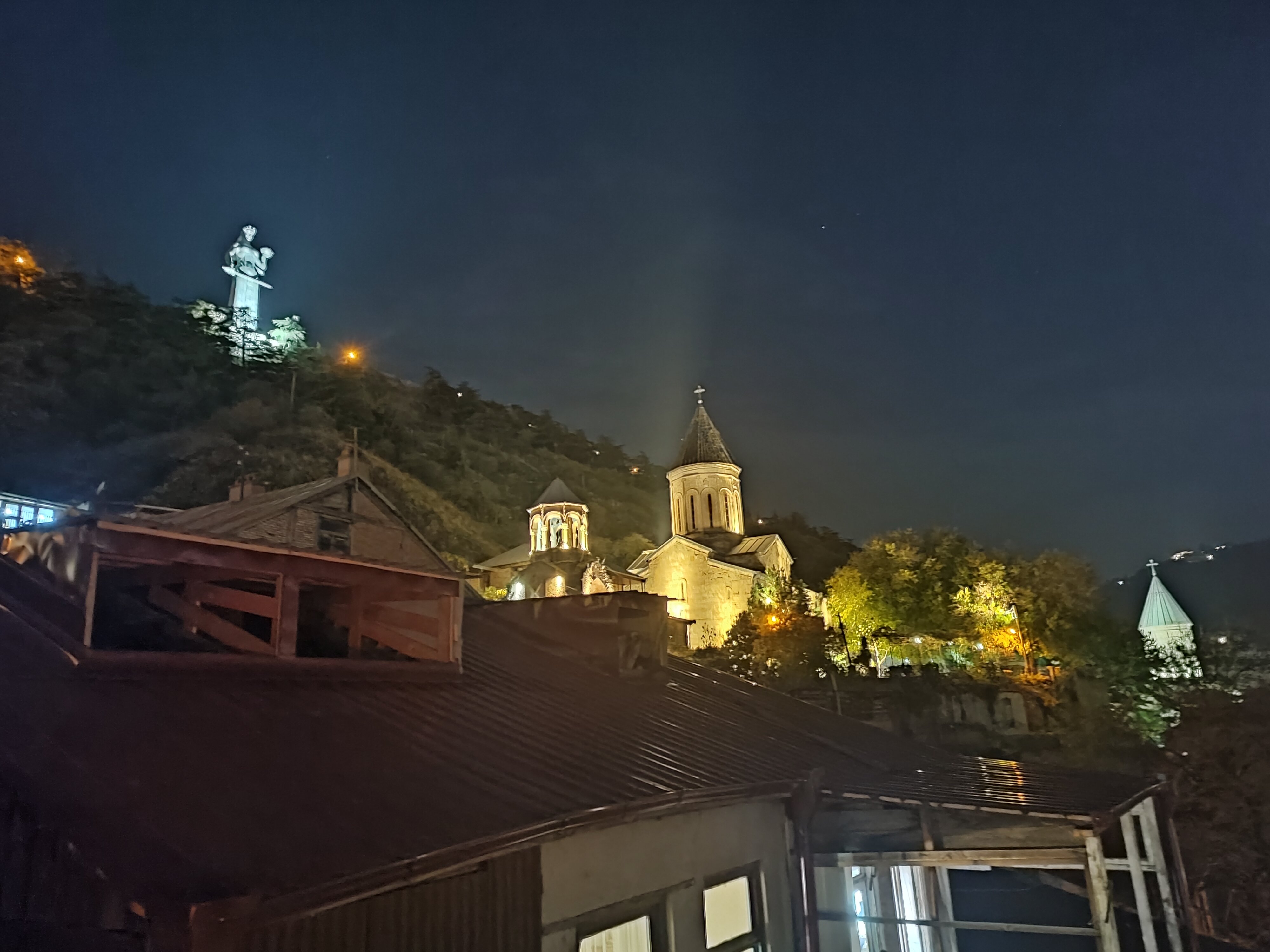 Фото Amante Narikala