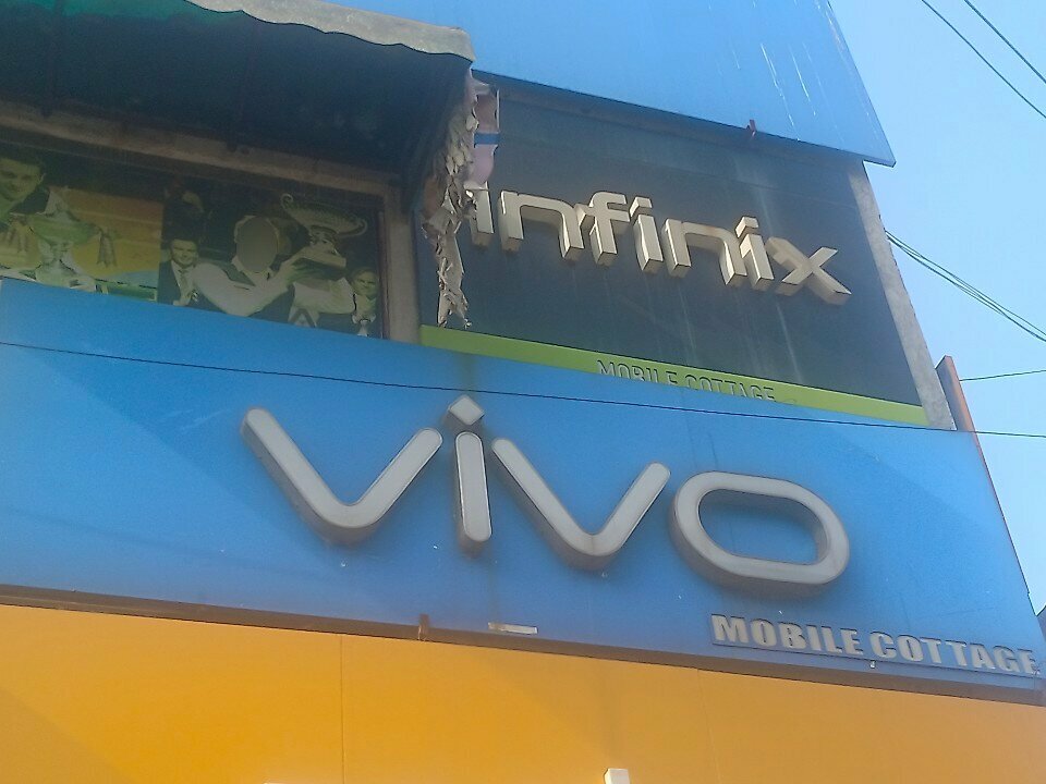 Items for mobile phones Vivo, Lahore, photo