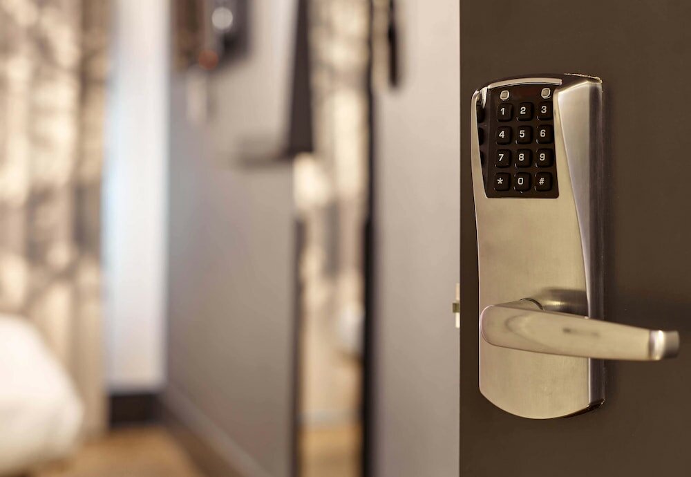 Фото Mont-Blanc Hôtel