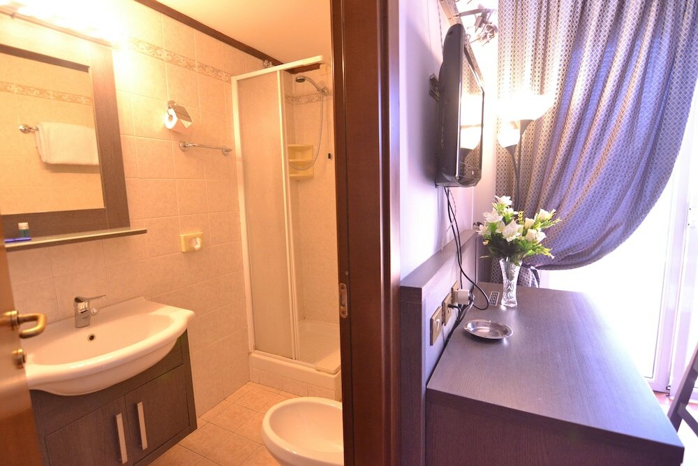 Фото Hotel Mirti