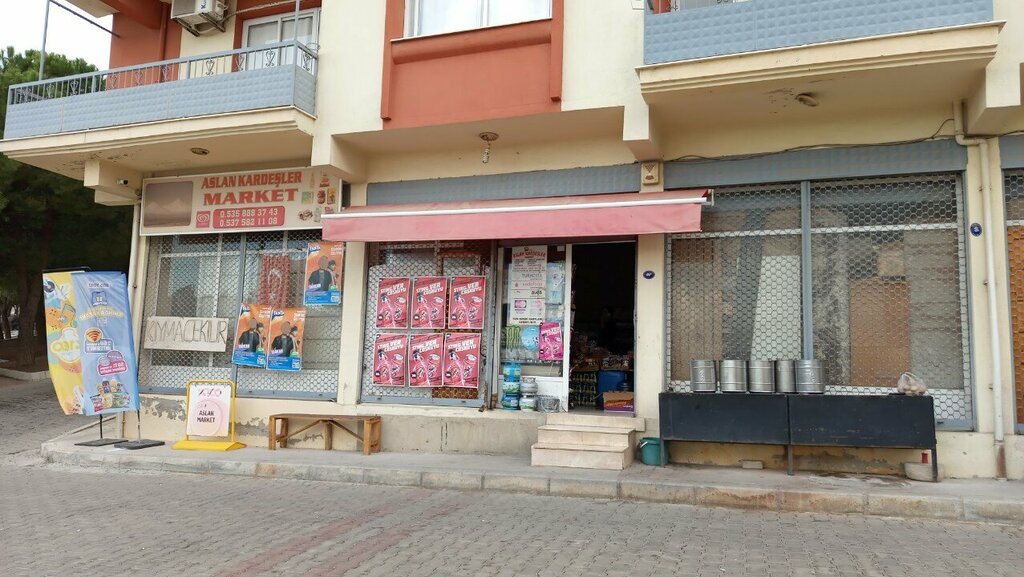 Grocery Aslan Market, Izmir, photo