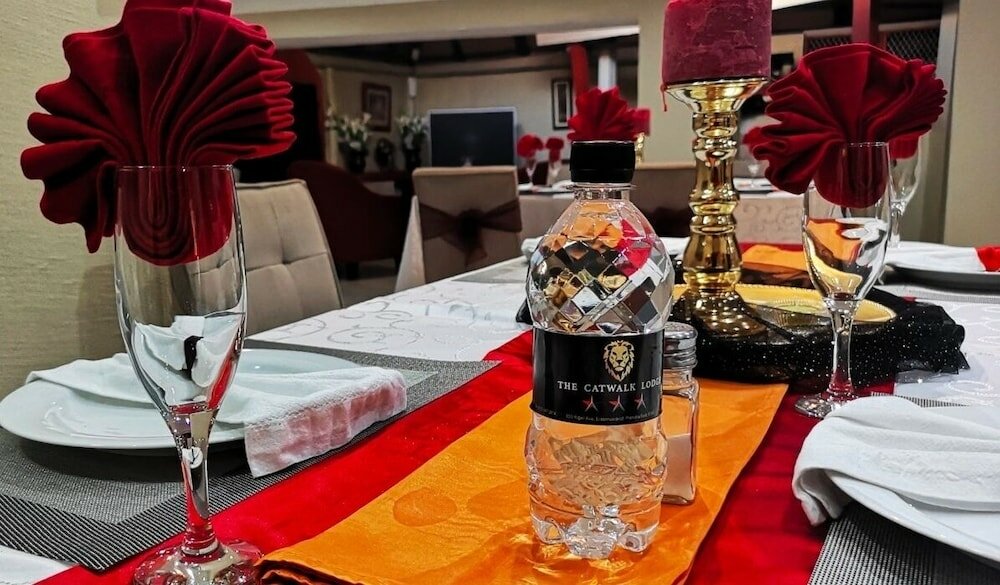 Фото The Catwalk Lodge