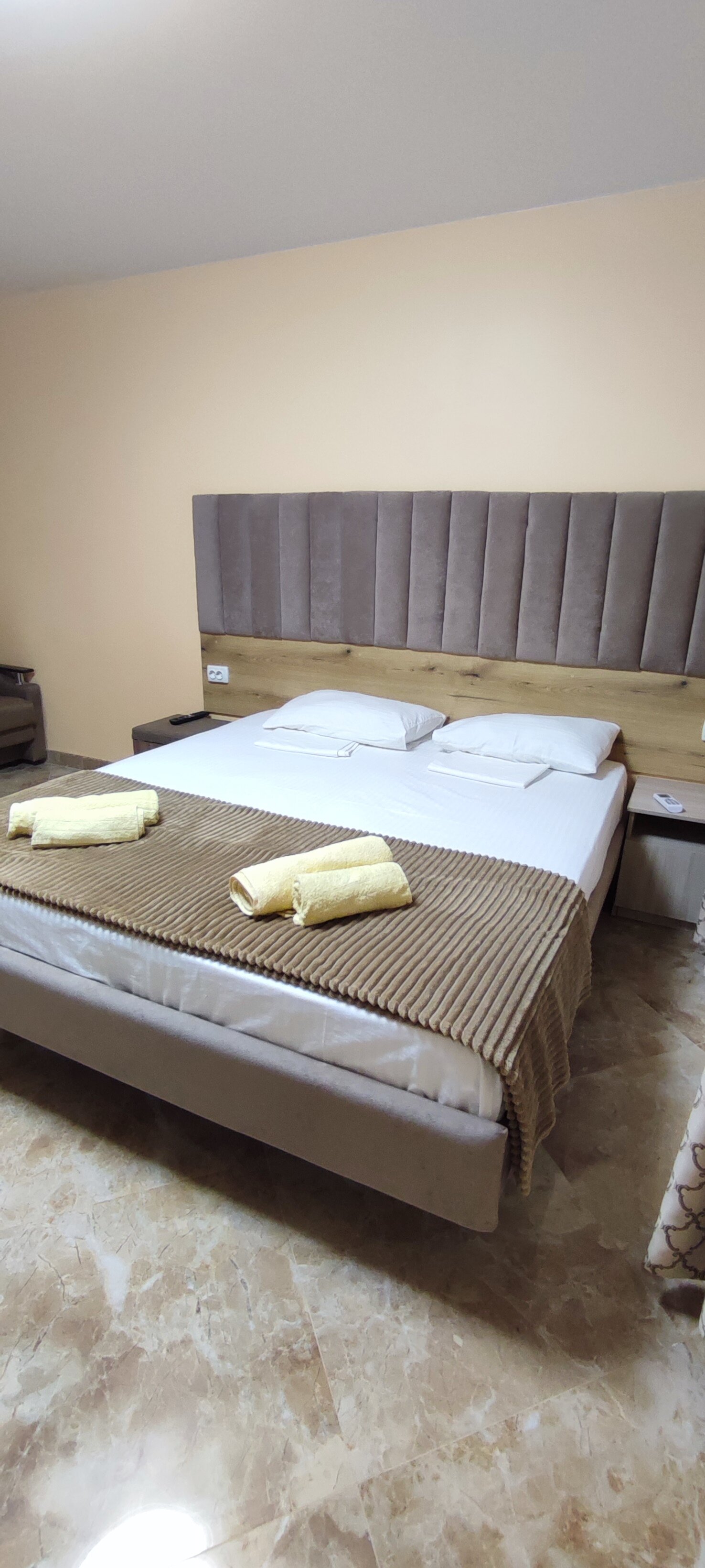 Фото Гелиос