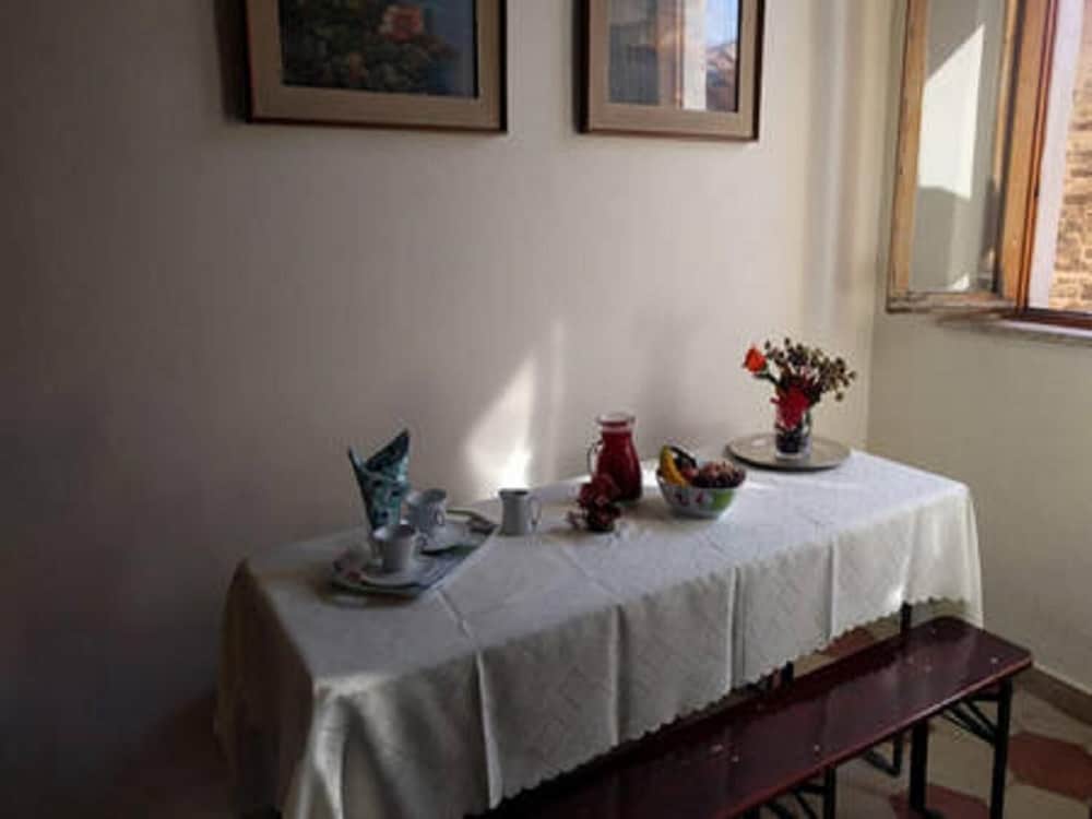 Фото B&b Dei Rossi