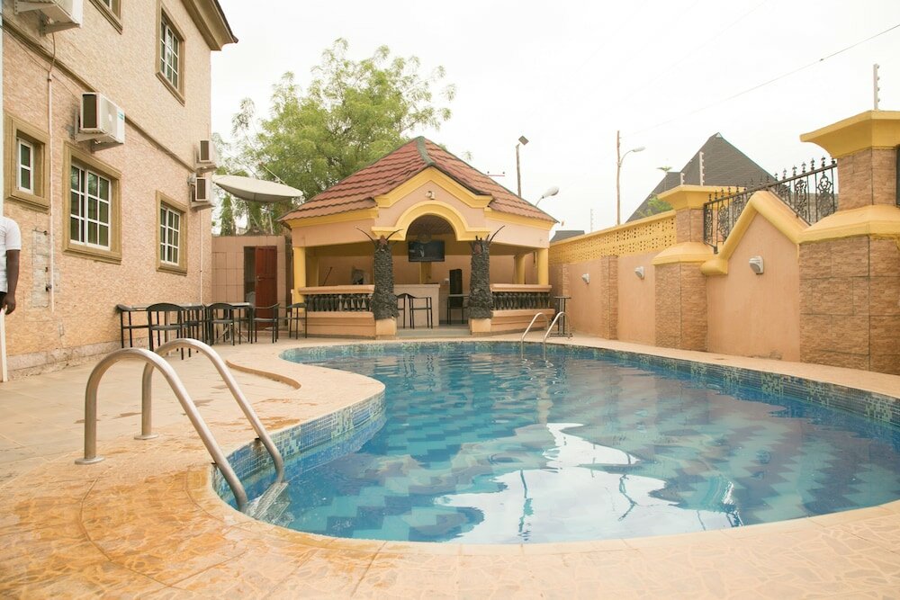 Фото отеля 3