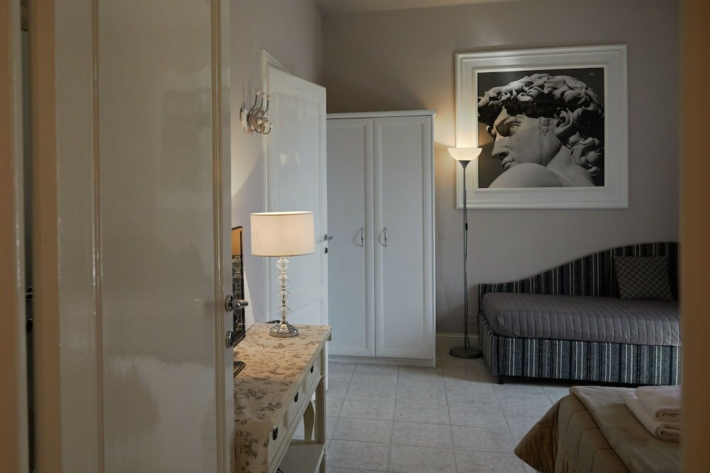 Фото Leone X Guest House