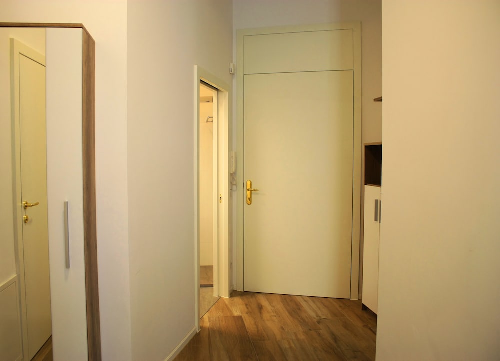 Фото GoVienna Oldtown Apartments