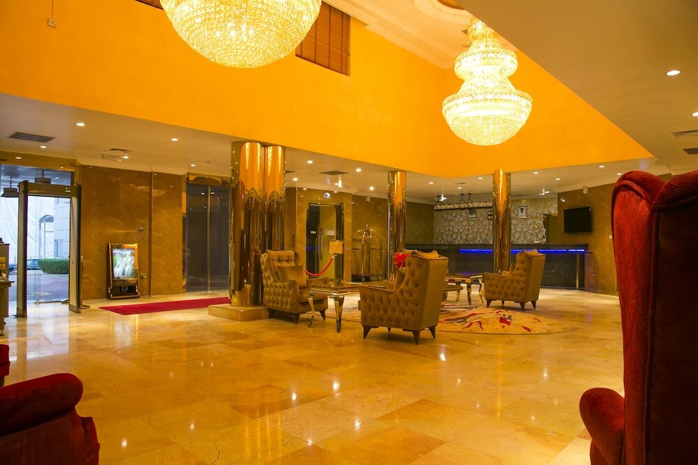 Фото Bon Hotel Elvis