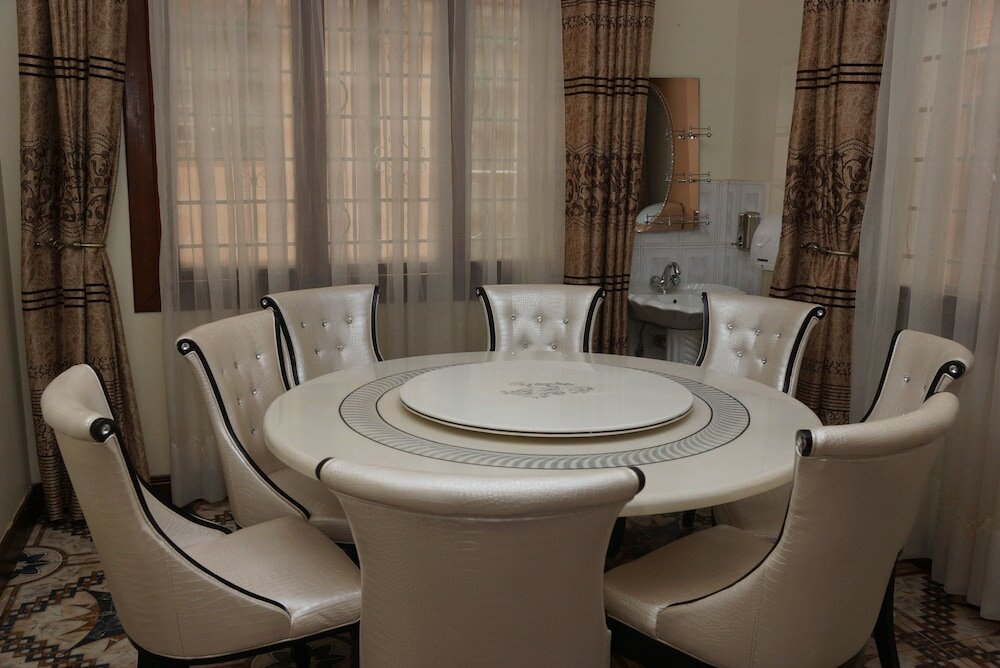 Фото Cosmil Executive Suites