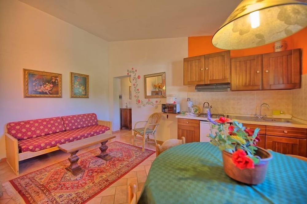 Фото Torre Tavarnelle