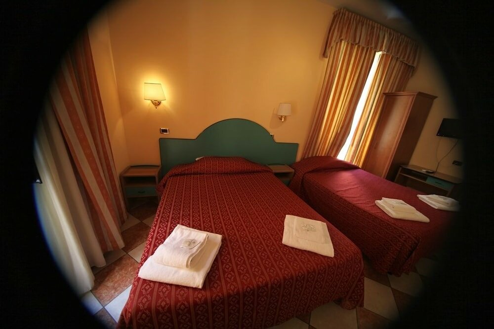 Фото Hotel Hollywood