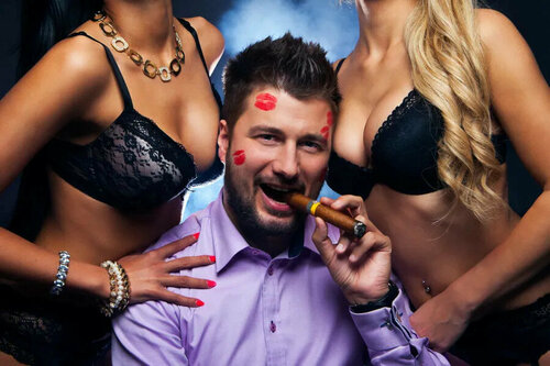 Кішкентай пенис порносын қараңыз