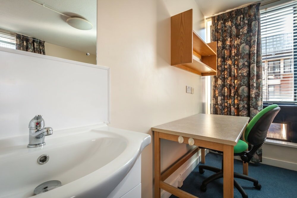 Фото Lse Rosebery Hall