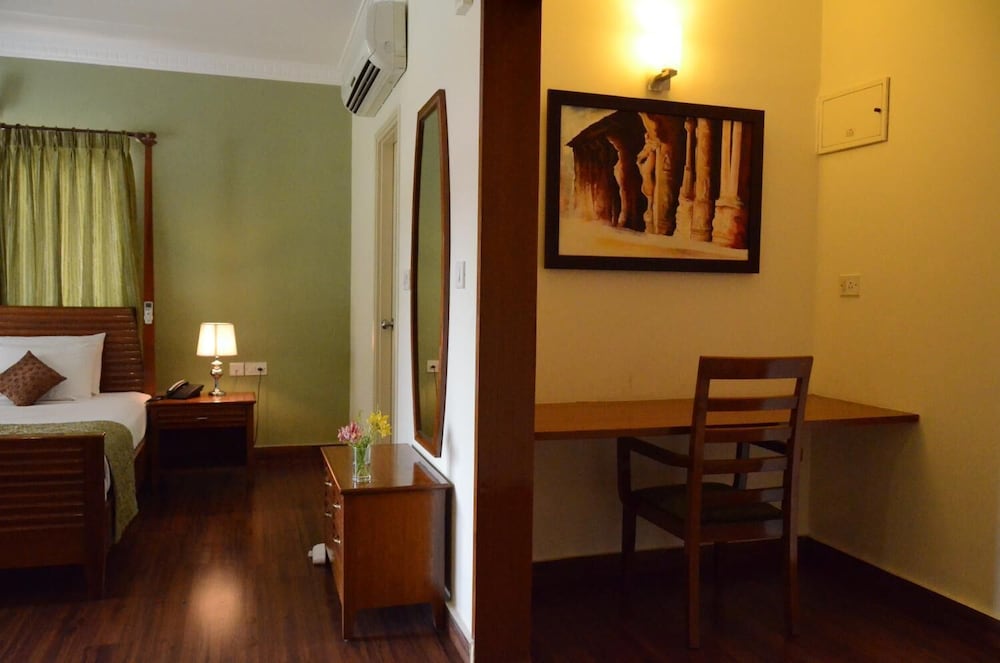 Фото Trinity Suites