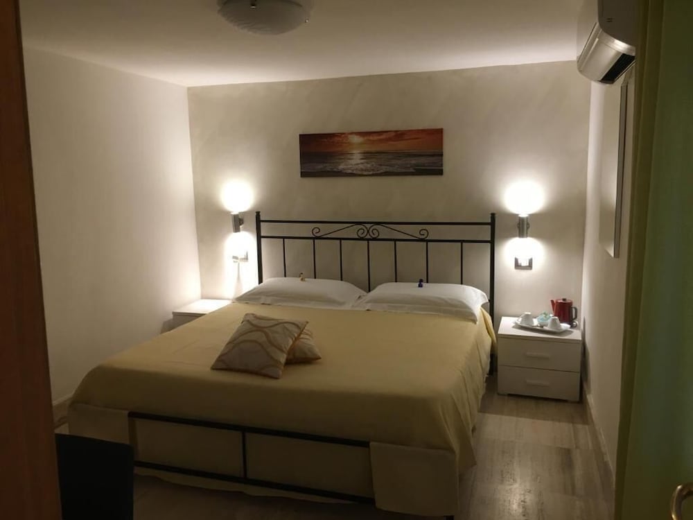 Фото B&b Liberty 900