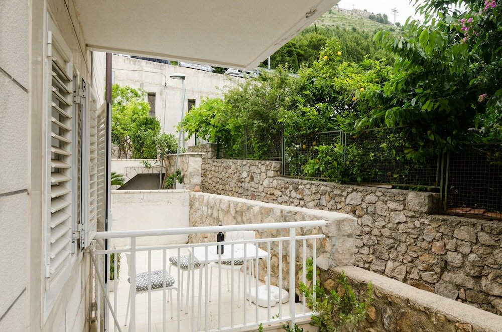 Фото Apartments Carmelitta