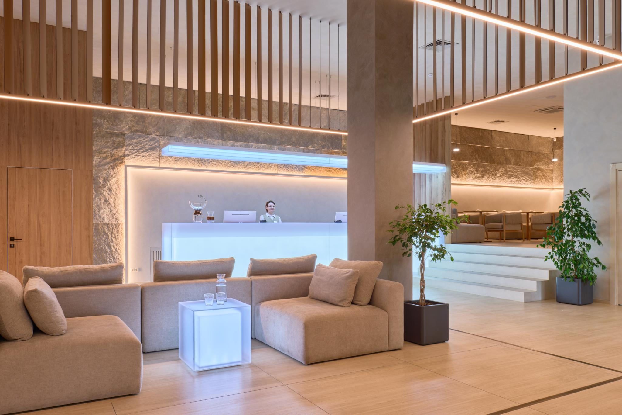 Фото отеля 2