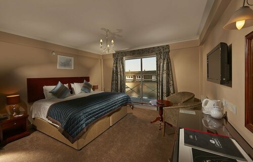 Внешний вид отеля Les Rocquettes Hotel в Сент-Питер-Порте, фото 3