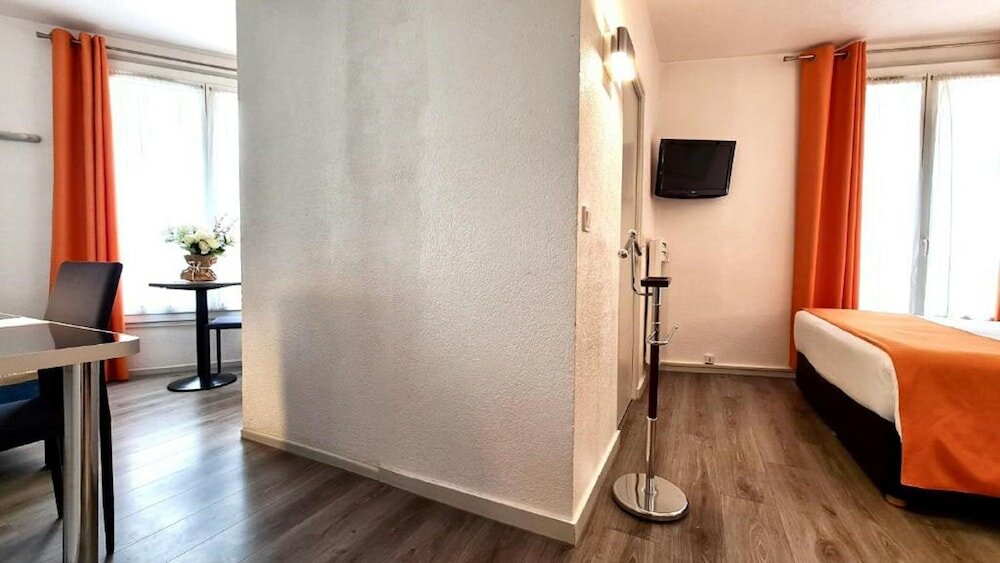 Фото Boulogne Résidence Hotel