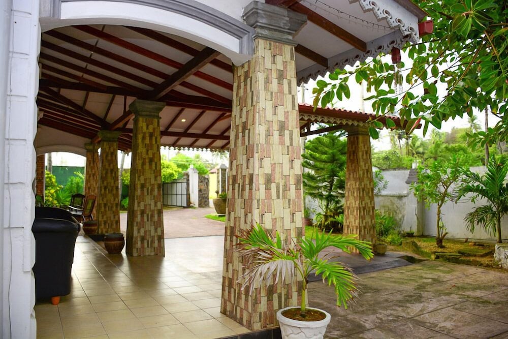 Фото Shanthi beach resort