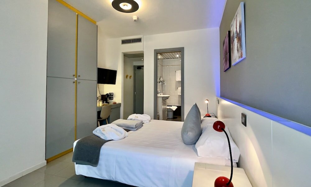 Фото Hotel Monaco