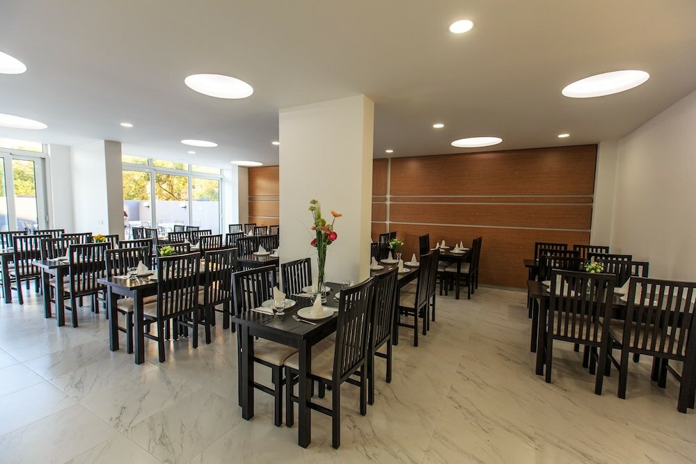 Фото Hotel Scandinavian Home Of Ulcinj