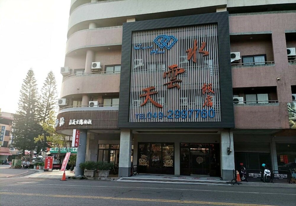 Фото Crystal Hotel