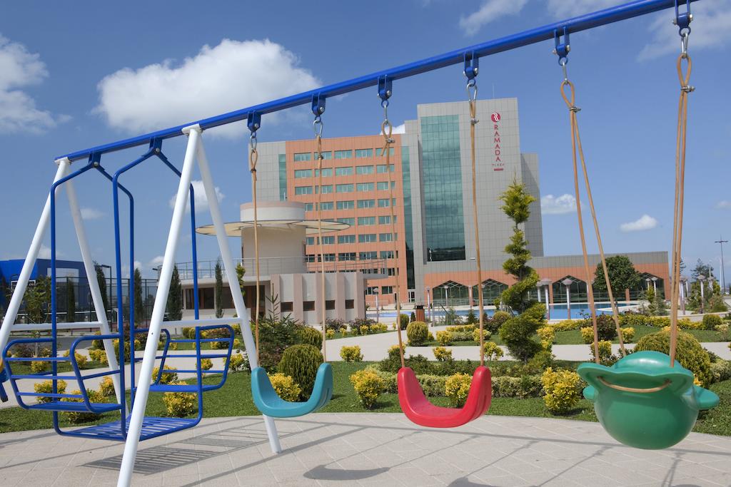 Фото Ramada Plaza by Wyndham Gence