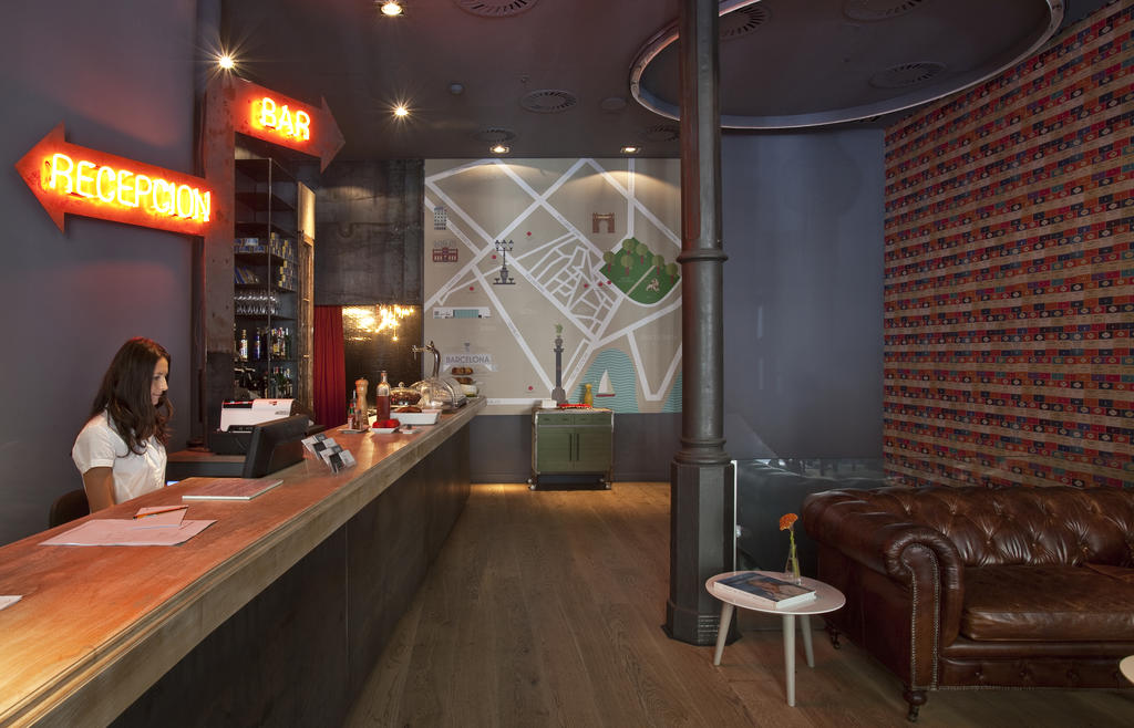 Фото Chic & Basic Born Boutique Hotel