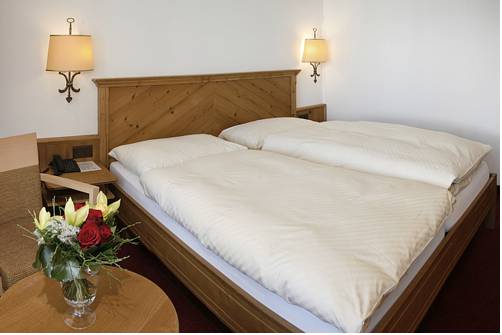 Фото Hotel Holiday