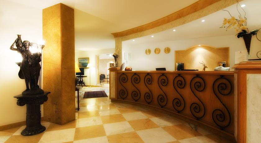 Фото Bella Riva Suite Hotel