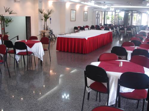 Фото Obeid Plaza Hotel
