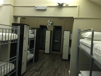 Фото Adamson Lodge - Hostel