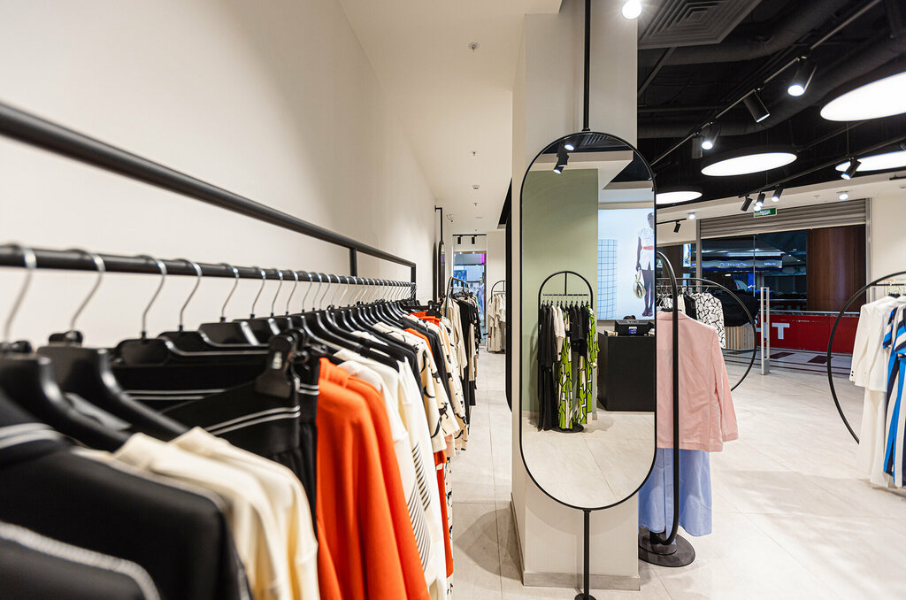 Clothing store M. Reason, Moscow, photo