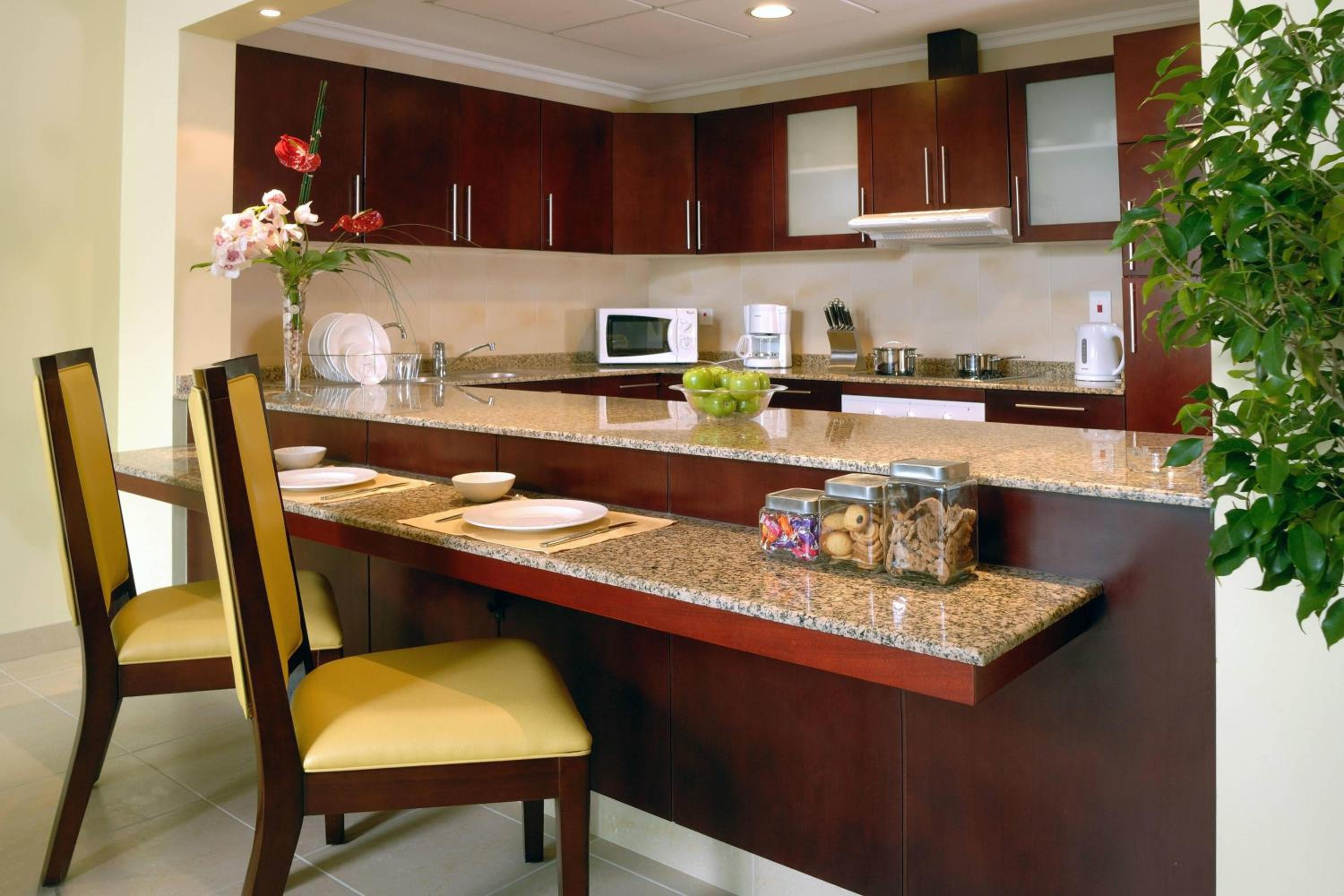 Фото Marriott Executive Apartments Manama, Bahrain