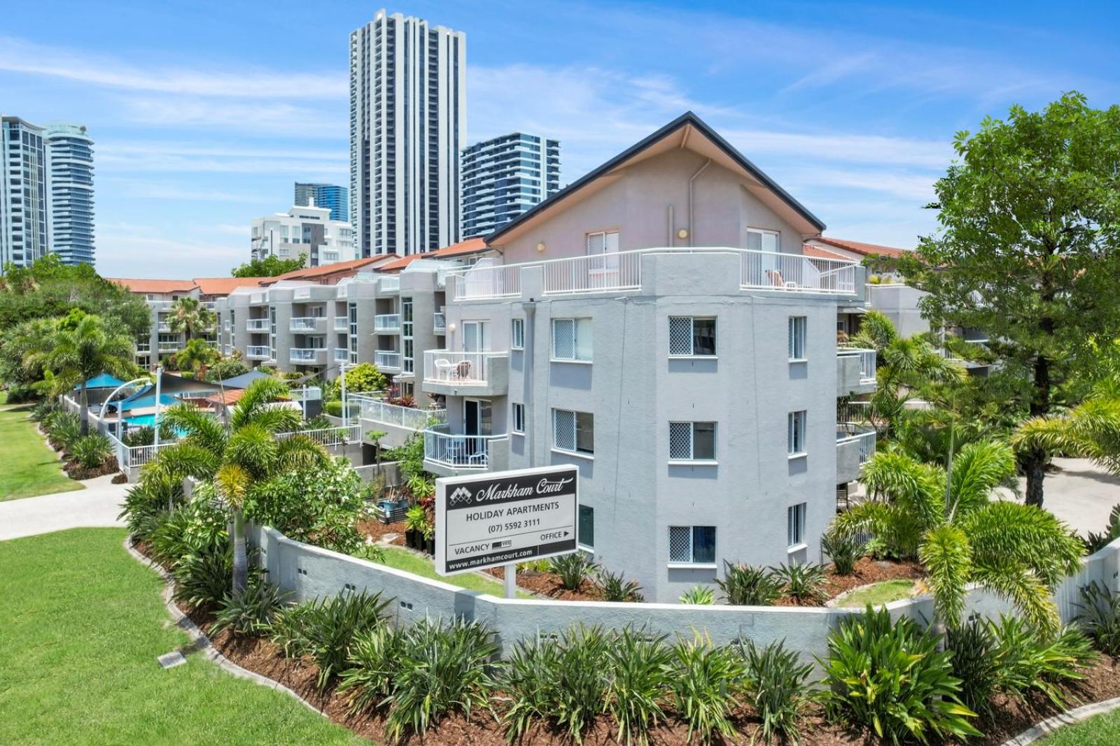 Фото Markham Court