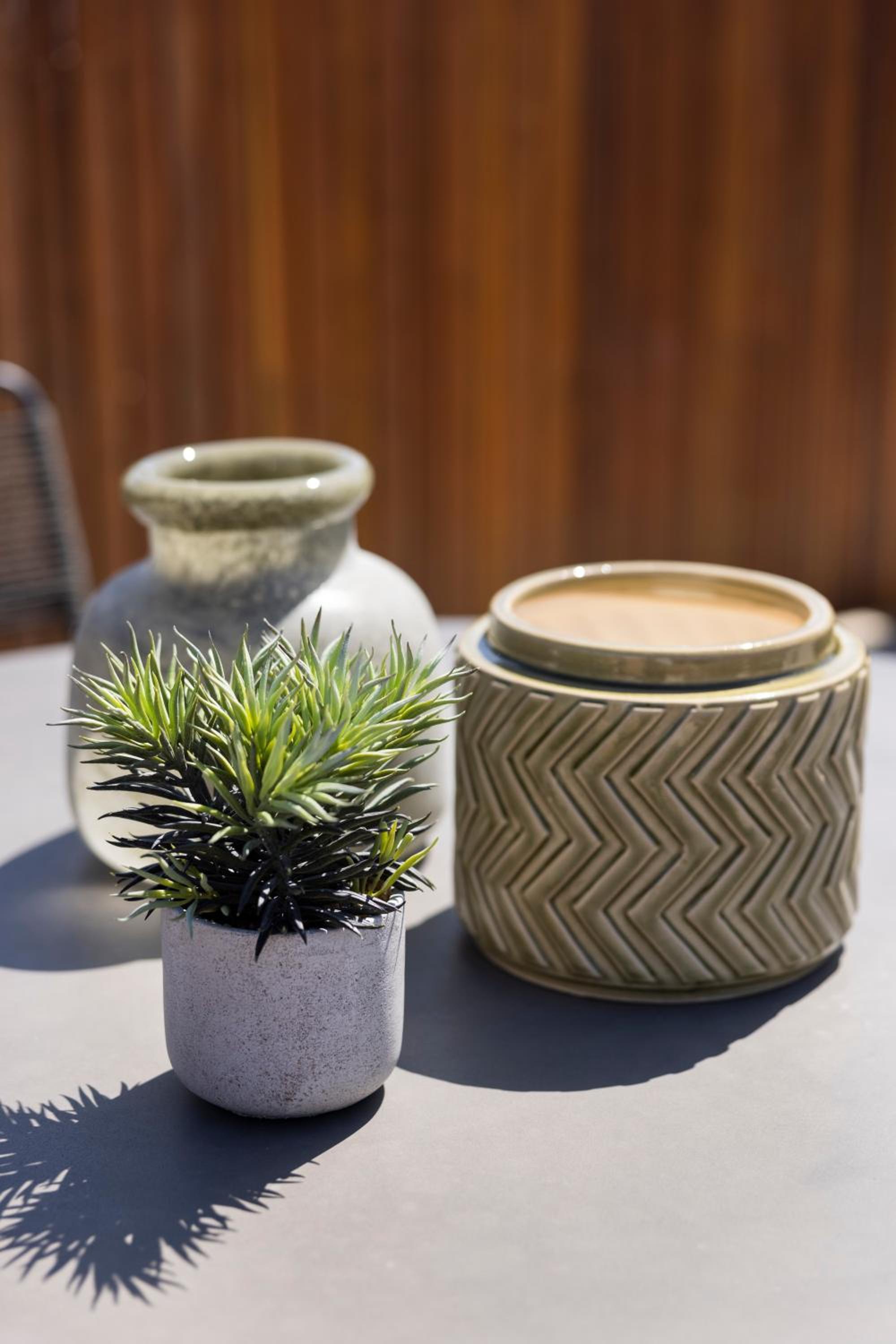 Фото Regents Court