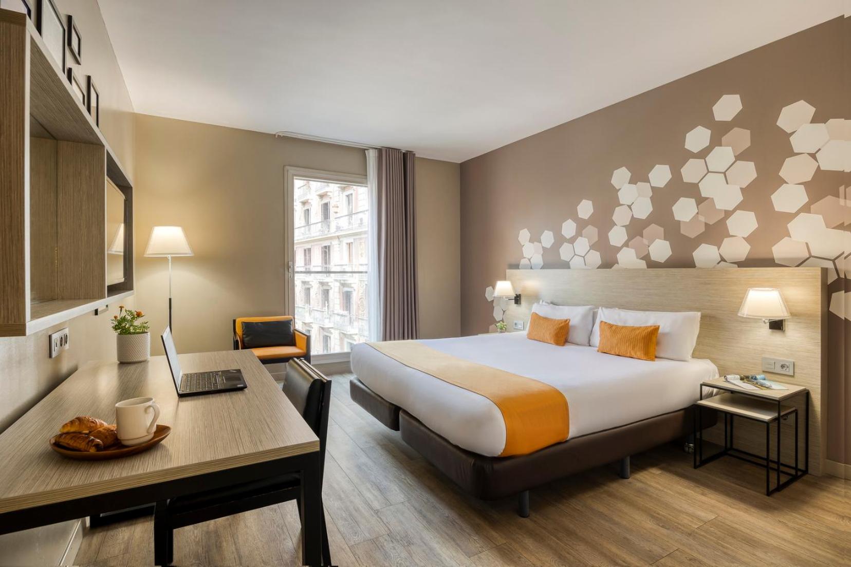 Фото Citadines Ramblas Barcelona