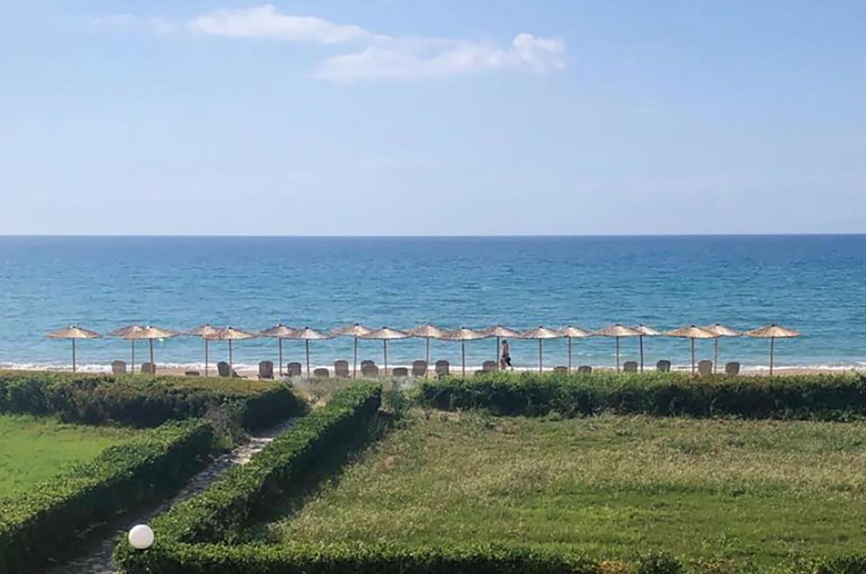 Фото Ammoudia Maisonettes