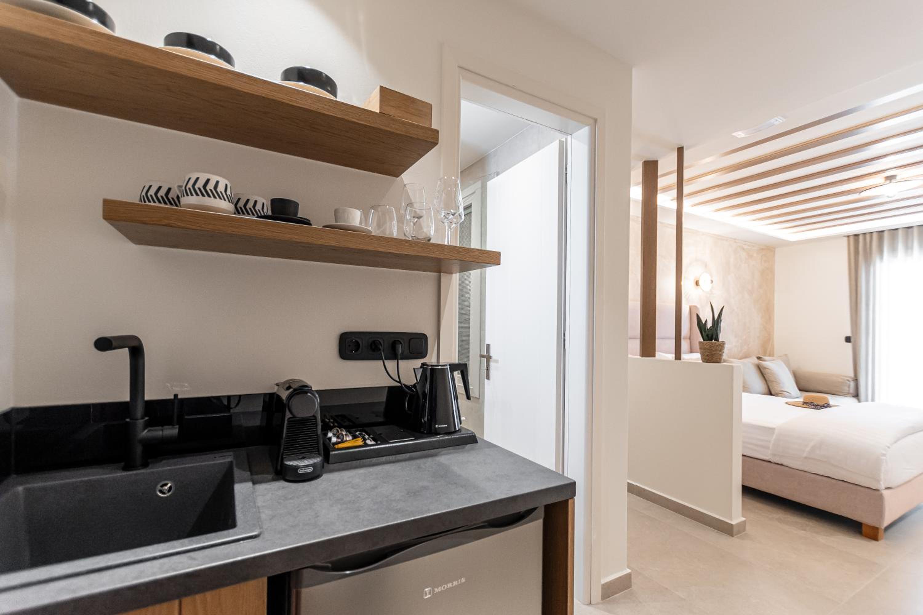 Фото Perla Hotel