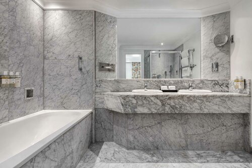 Гостиница Radisson Blu Hotel, London Euston Square в Англии