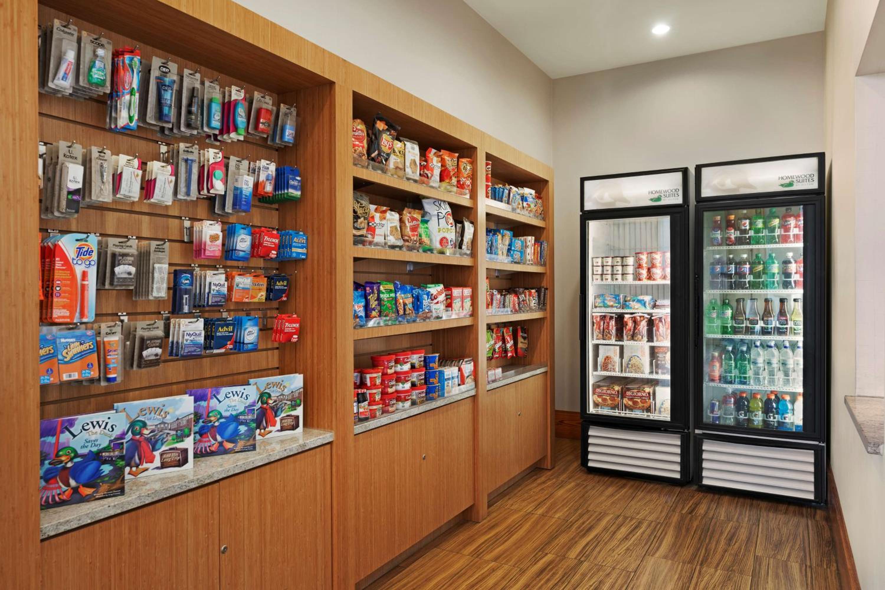 Фото Homewood Suites by Hilton University City